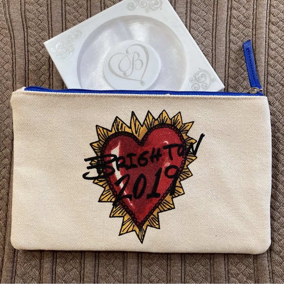 Brighton “Love of Art” Canvas Pouch from 2019 NWOT - Picture 2 of 3